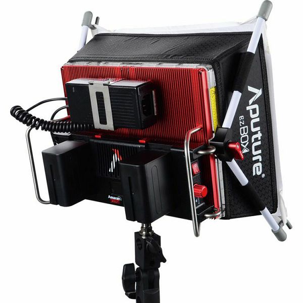 Aputure Amaran Tri-8c (V-mount) Bi-Color LED Light The Flagship profesionalna video rasvjeta za snimanje
