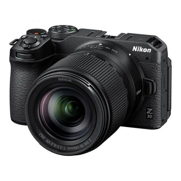 Nikon Z30 + 18-140 DX
